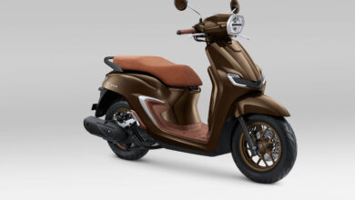 Stylo 160 Special Burgundy Hanya Ada di Tipe Tertinggi, Aura Mewahnya Langsung Terlihat