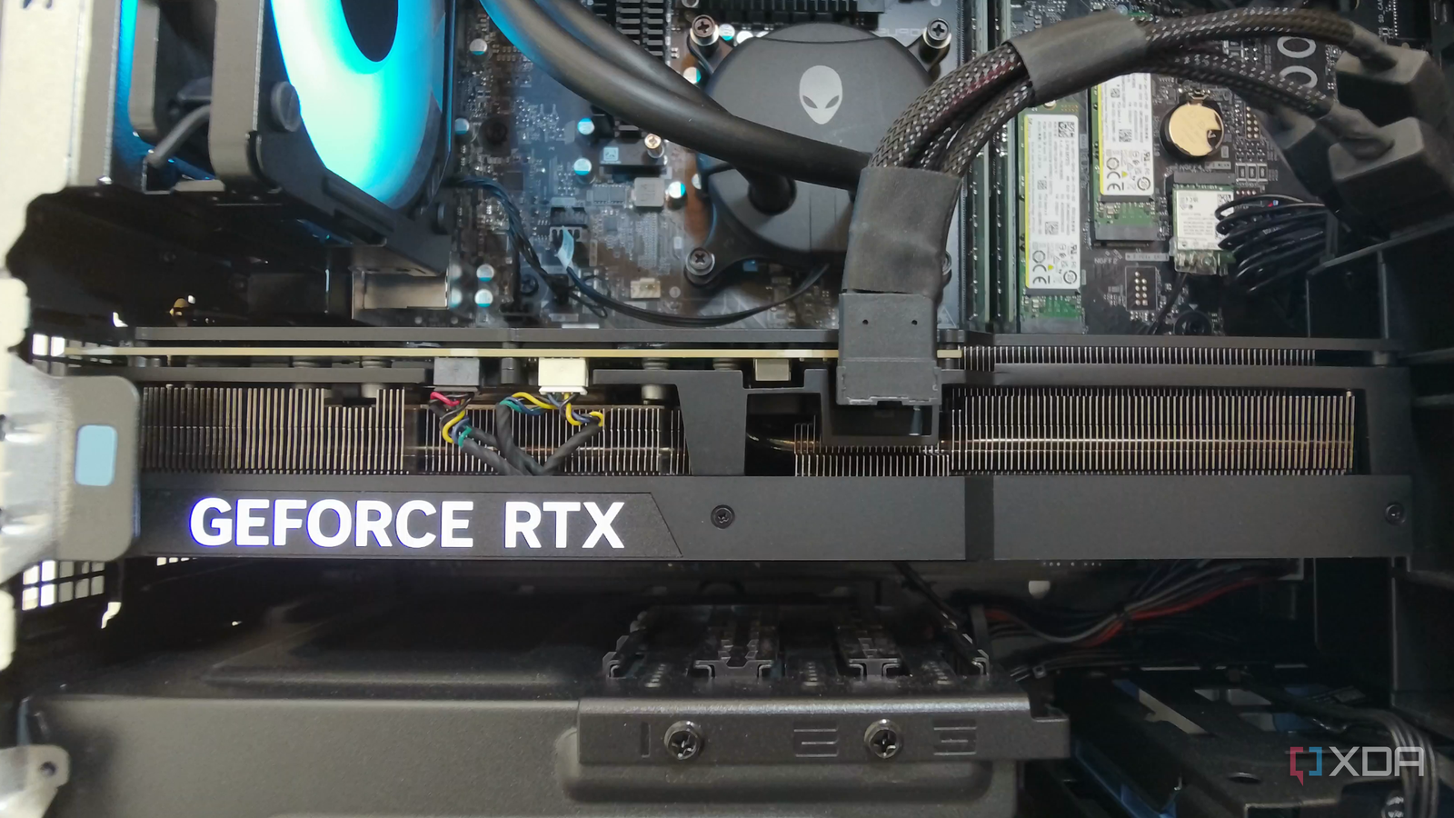GPU Berat Bisa Merusak Slot PCIe, Begini Cara Mencegahnya
