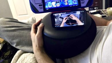 Gaming Pillow Ini Bikin Main Handheld Lebih Rileks, Tapi Tidak Semua Orang Akan Cocok