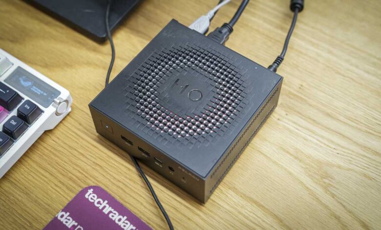 HO5 Bawa OCuLink ke Mini PC Mungil Peladn, Jalur eGPU dan AI Ryzen HX 470 Bikin Menarik