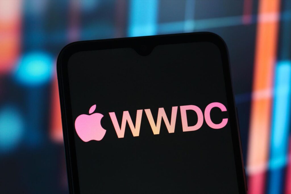 RAM 12 GB Bisa Jadi Batas Baru iPhone, Siri AI di WWDC 2026 Beri Sinyal Kuat