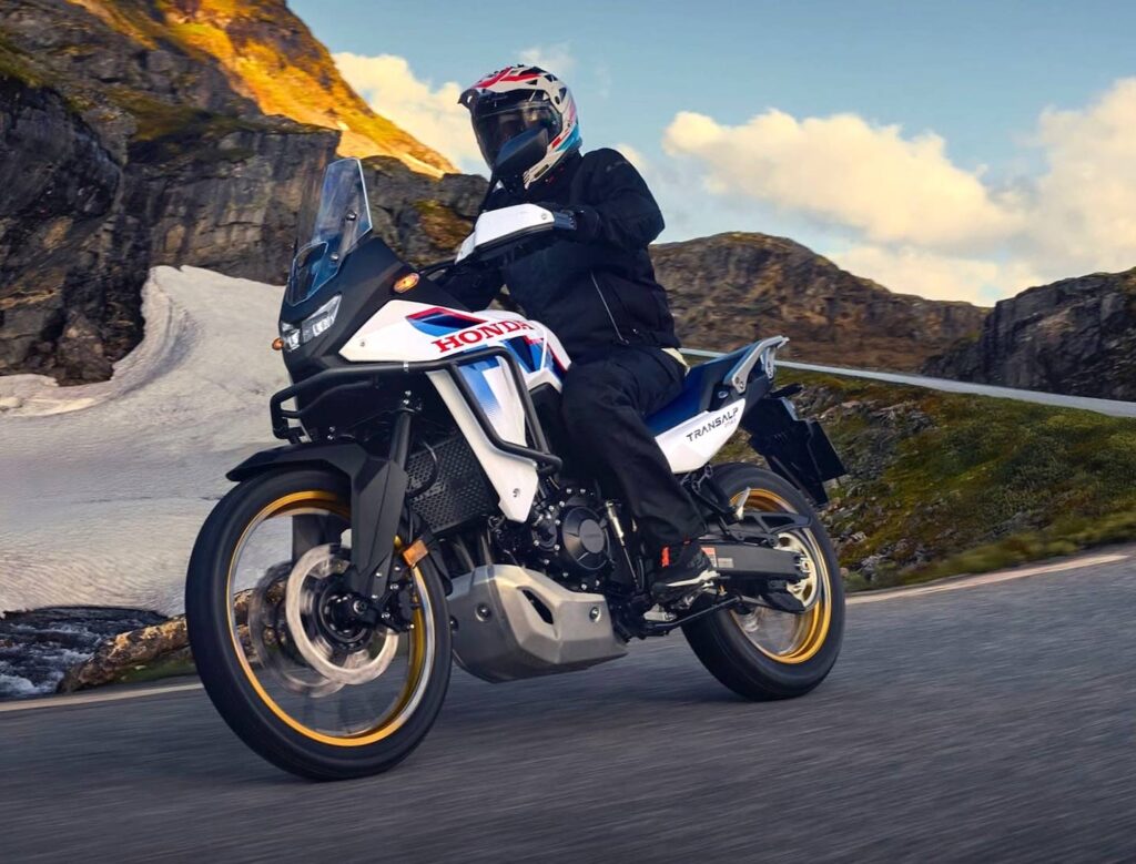 Transalp 2026 Bawa Perubahan Besar, Nyaman untuk Touring dan Tetap Tangguh di Berbagai Medan