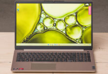 MacBook Air M5 Unggul Jauh, Lenovo IdeaPad Slim 3 Kalah di Titik Harga yang Hampir Sama