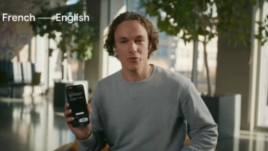 Google Translate Lepas dari Earbud, Terjemahan Langsung Kini Cukup Tempelkan Ponsel ke Telinga