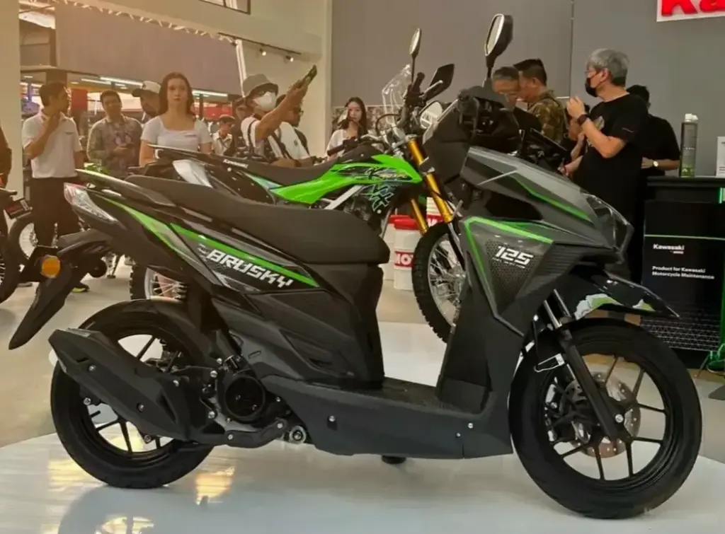 Modenas Brusky 125 Punya Jarak Tempuh 180 Km, Skutik Malaysia Ini Juga Dibekali USB Charger