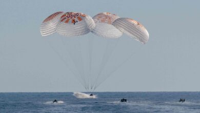 Mengapa Wahana Rusia Mendarat di Darat, Sementara NASA Justru Pulang ke Laut