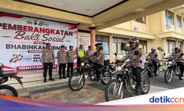 15 Ribu Kitab Suci Dibagikan di Banyuwangi, Polda Jatim Kirim Pesan Harmoni