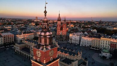 6 Prompt Gemini AI yang Bikin Foto Liburan di Krakow Terlihat Sangat Nyata