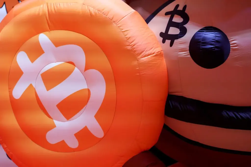 Bitcoin Terseret Geopolitik, Gencatan AS-Iran Memicu Lonjakan ke Puncak Dua Pekan