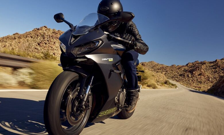 Teknologi Balap Kini Masuk Motor Jalan Raya, Super Sport Bike Makin Diburu