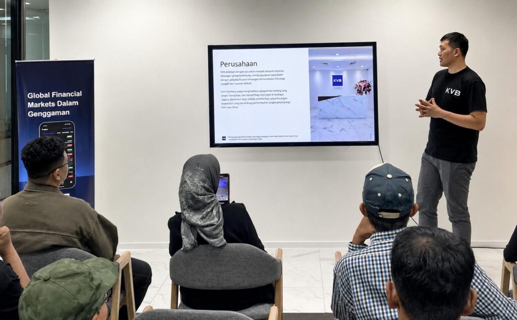 Literasi Keuangan Tertinggal, Industri Didorong Buka Risiko Investasi ke Publik