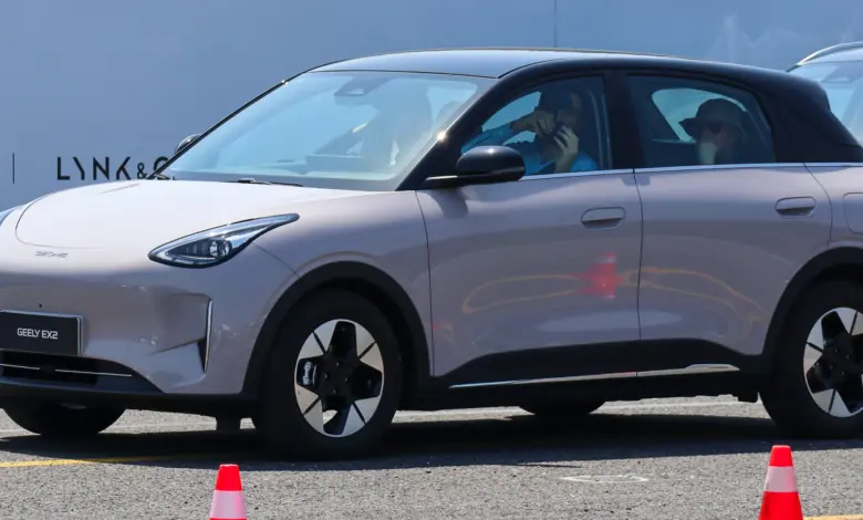 Geely EX2 Mencuri Perhatian, SUV Listrik Kompak yang Efisien dan Nyaman