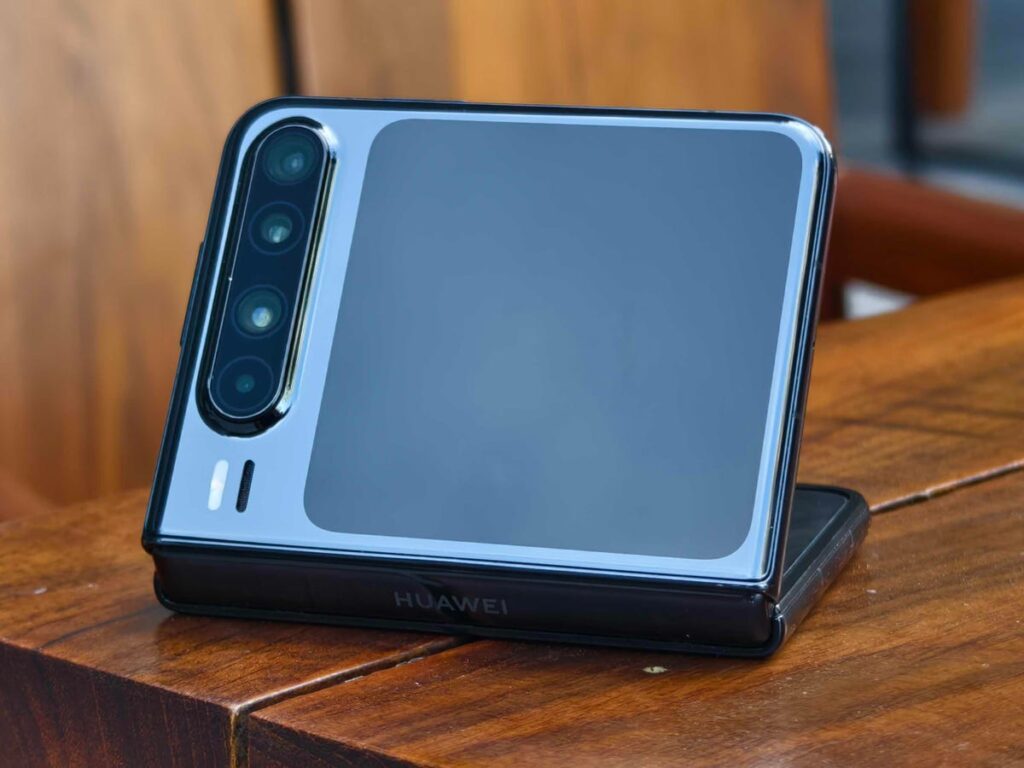 Huawei Uji Ponsel Layar 16:10, Desainnya Makin Dekat ke Fold Tanpa Lipatan