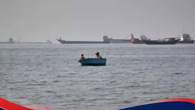 Hormuz Hampir Dibuka Penuh, Trump Kirim Sinyal Reda di Tengah Tekanan Minyak