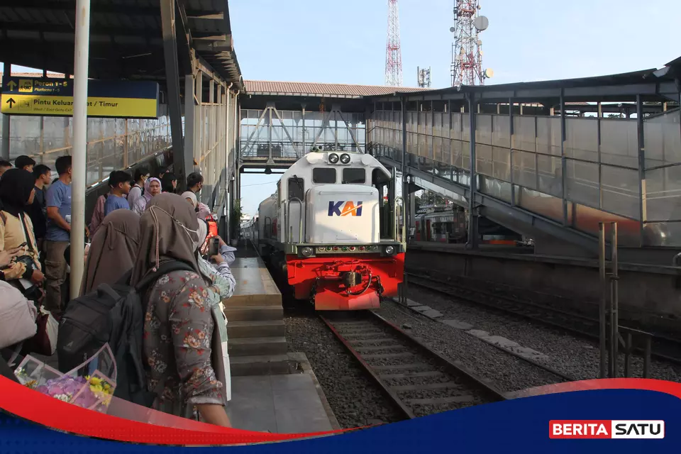 KAI Melampaui Kereta Api, Layanannya Kini Dijadikan Acuan Publik