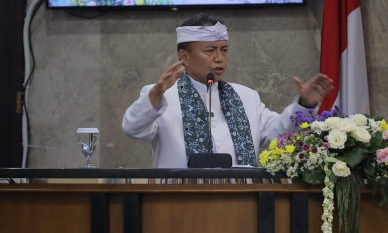 Jawa Barat Tak Bisa Istimewa Tanpa RT dan RW, Pesan Kuat dari Cirebon