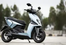 Pilih Polytron, Indomobil, atau Yadea, selisih cara beli motor listrik ini ternyata paling menentukan