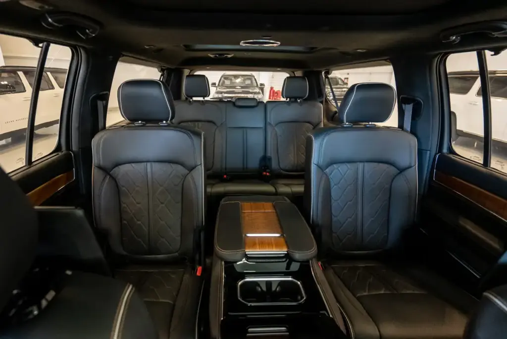 7 Mobil Bekas 7 Seater Murah, Kabin Lega di Bawah Rp200 Juta