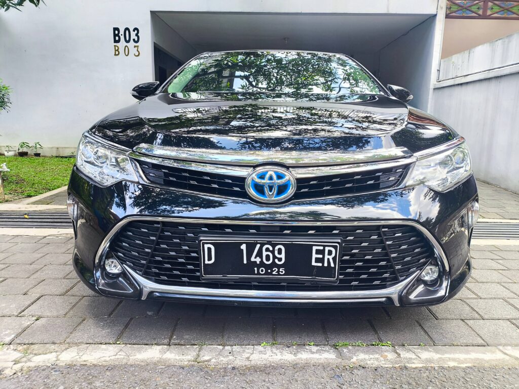 Camry Hybrid Bekas Kian Diburu, Sedan Premium Toyota Ini Mulai Rp130 Jutaan