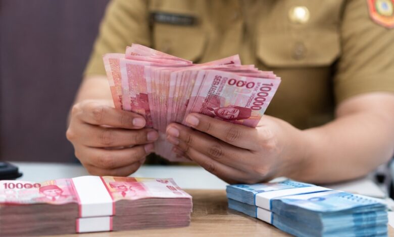 Rp1,4 Triliun Gaji Ke-13 TNI-Polri Cair, Daya Beli Pensiunan Ikut Terjaga
