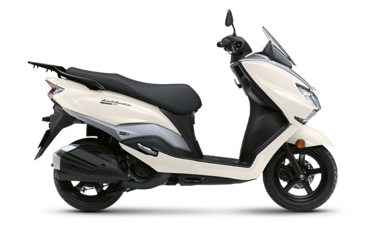 Suzuki Burgman Street 125EX, Skutik 125 Cc yang Ternyata Nyaman dan Tetap Irit