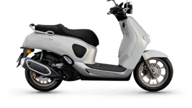 Honda NWF 150 2026 Bawa Fitur Lengkap, Mesin Iritnya Siap Menekan Rival