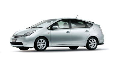 Prius Bekas Makin Menarik di 2026, Harga Turun Tapi Tetap Irit dan Tahan Lama