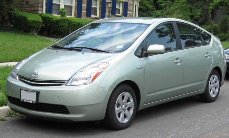 Prius Bekas Tetap Diburu pada 2026, Harga Masih Bertahan karena Irit dan Teruji