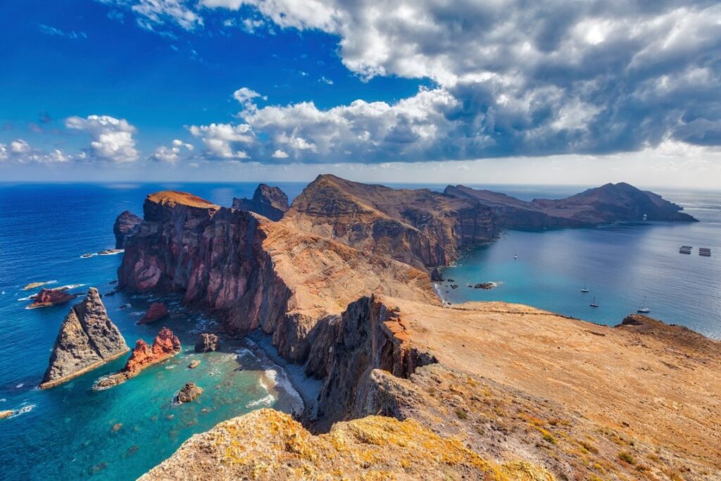 7 Prompt Gemini AI yang Membuat Foto Liburan di Madeira Tampak Sangat Nyata