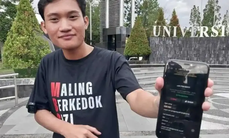 Lulus Paket C, Tiyo Ardianto Kini Memimpin BEM UGM di Tengah Tekanan