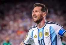 Kartu Merah yang Tak Jadi Diberikan ke Messi, VAR Picu Perdebatan di Piala Dunia