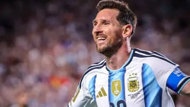 Kartu Merah yang Tak Jadi Diberikan ke Messi, VAR Picu Perdebatan di Piala Dunia
