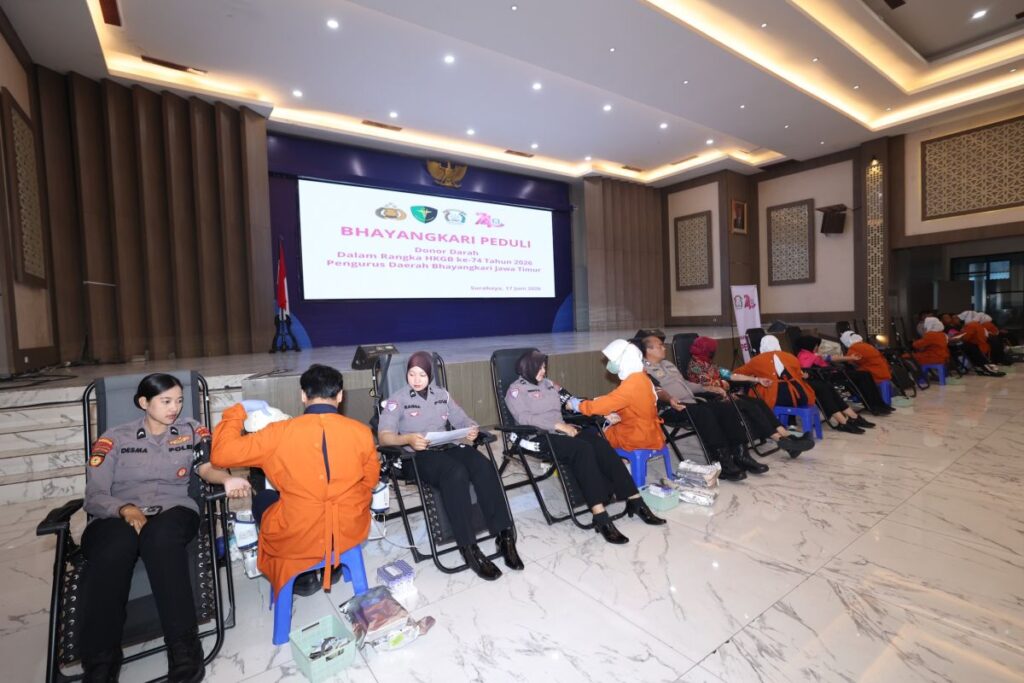 Donor Darah Polda Jatim Jelang Bhayangkara ke-80, Stok Darah PMI Ikut Terjaga