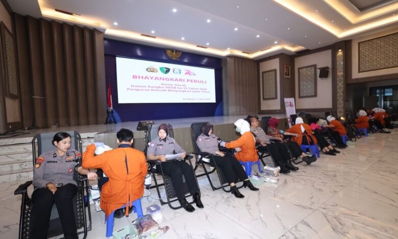 Donor Darah Polda Jatim Jelang Bhayangkara ke-80, Stok Darah PMI Ikut Terjaga
