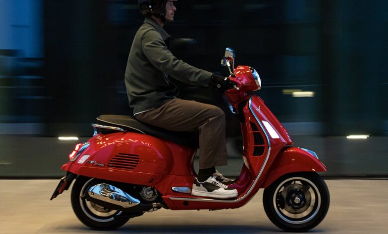 Vespa GTS Super Tech 250 Bawa Mesin Baru, Harganya Hampir Menyentuh Rp100 Juta