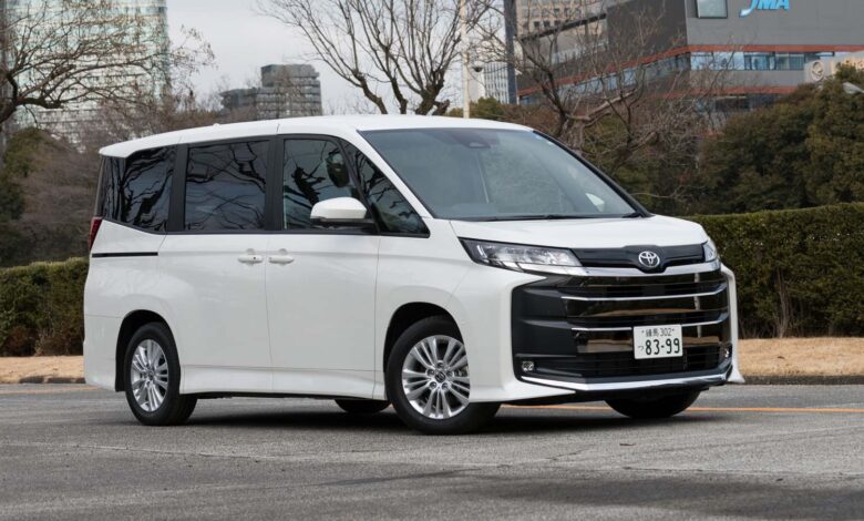 Suzuki Landy Makin Irit, Opsi 8 Kursi dan Hybrid Baru Ubah Arah MPV Ini
