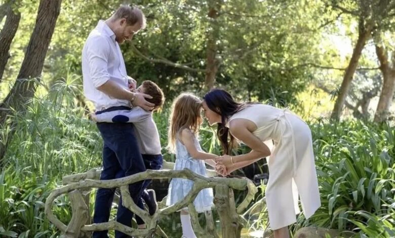 Harry dan Meghan Siap Bawa Archie dan Lilibet ke Inggris, Keamanan Jadi Sorotan