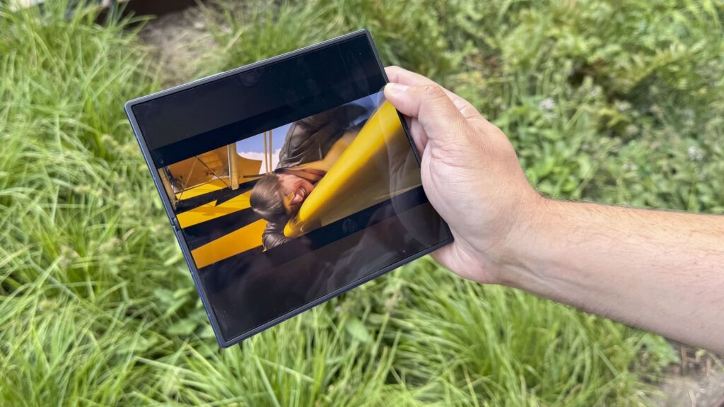 Galaxy Z Fold 7 Siapkan AI yang Pilah Notifikasi dan Ringkas Dokumen Seketika