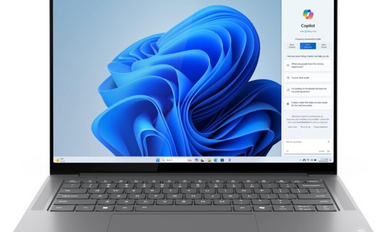 Yoga Pro 7 Baru Lenovo Bawa OLED 1.100 Nit dan VRAM Hingga 96 GB