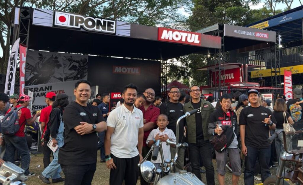 Aroma Stroberi dan Mesin 2-Tak, IPONE Samouraï Bidik Komunitas yang Masih Loyal