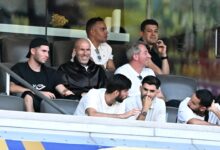 Kehadiran Zidane di Laga Aljazair Memicu Sorotan, Luca Jadi Pusat Perdebatan