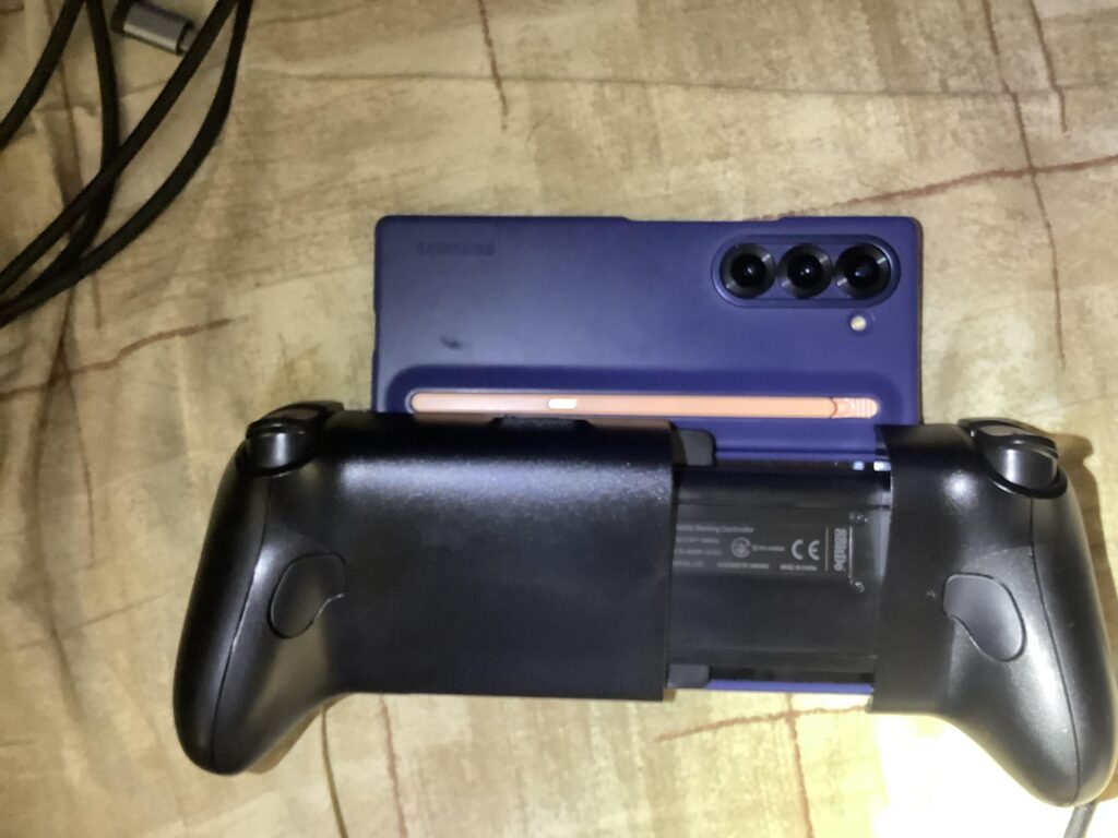 Layar Galaxy Z Fold 8 Disulap Jadi Gamepad, Main Gim Makin Mirip Konsol Genggam