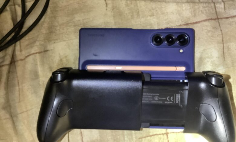 Layar Galaxy Z Fold 8 Disulap Jadi Gamepad, Main Gim Makin Mirip Konsol Genggam