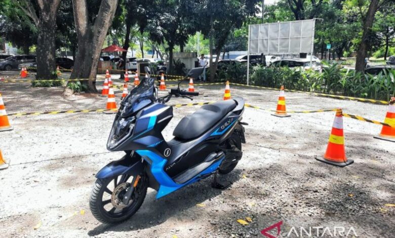 Alva One XP Turun ke Rp31,5 Juta, TFT Adaptif dan Konektivitasnya Jadi Andalan