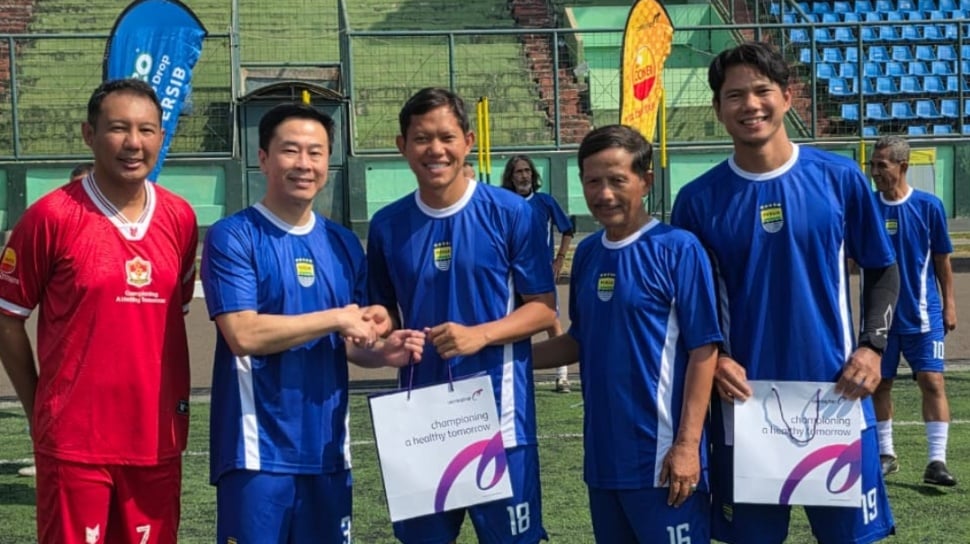 Adam Alis dan Legenda Persib Satu Lapangan, Laga Nostalgia Berakhir 5-3