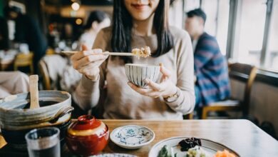 5 Kebiasaan Pagi Perempuan Jepang yang Diam-Diam Membantu Perut Tetap Rata
