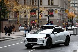 Waymo Batasi Robotaxi di Tol, 3.871 Unit Masuk Recall Sukarela