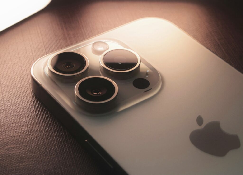 iPhone Lama Kini Lebih Rentan, Celah USB Ini Tak Bisa Ditambal