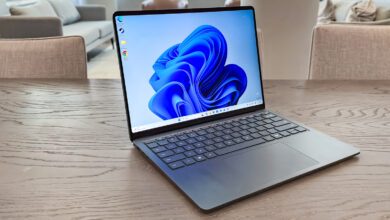Harga Surface Laptop 8 Bikin Kaget, Baterai 20 Jamnya Langsung Jadi Pembanding Utama