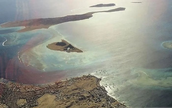 Selat Hormuz Bergerak Pulih, 25 Kapal Komersial Kembali Melintas Dalam Sehari